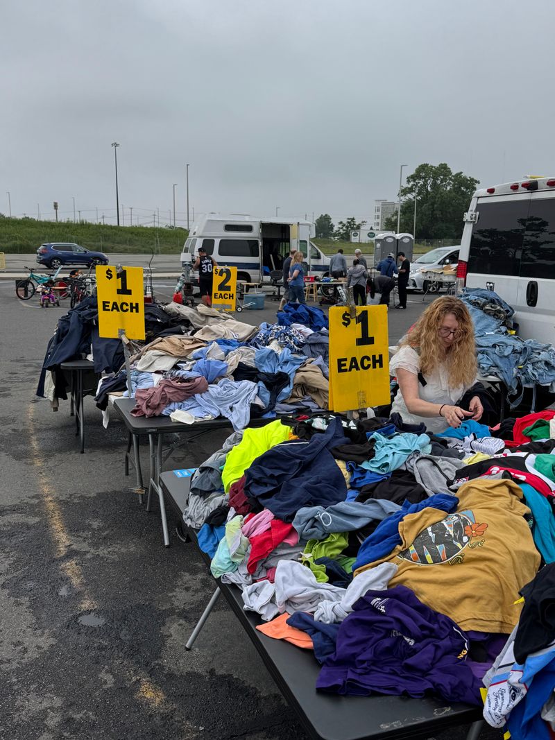 Pop-up Fashion Thrift Runway