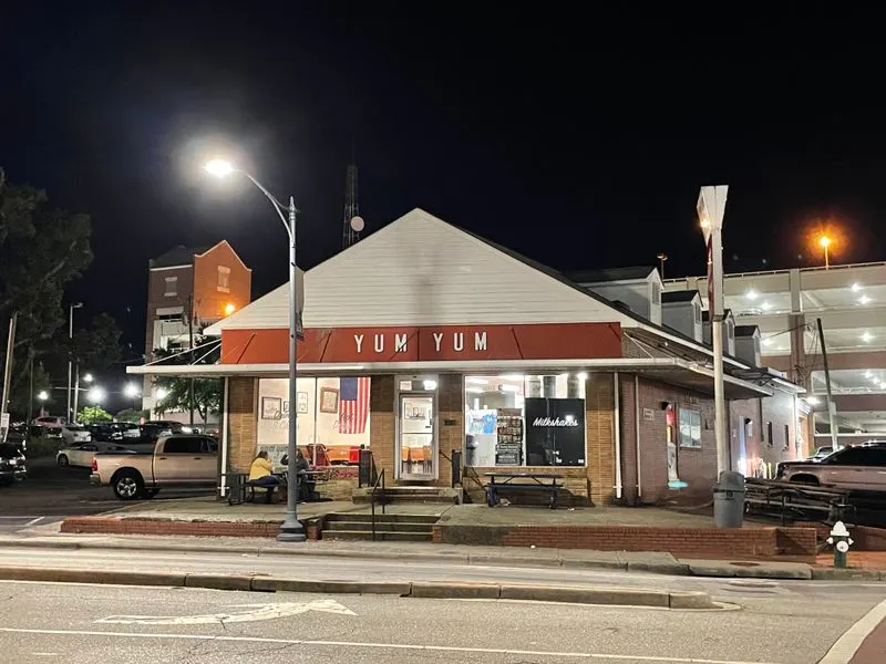 Yum Yum Better Ice Cream and Hot Dogs