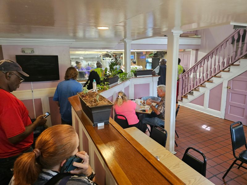 Bertha&rsquo;s Kitchen &ndash; North Charleston