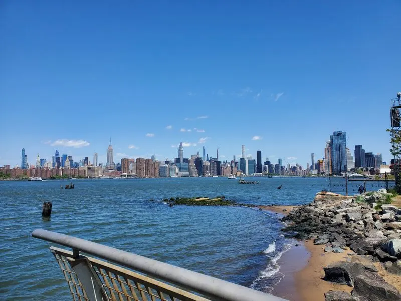 Hudson, New York (Hudson River)