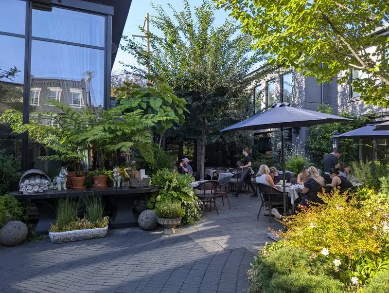 Pusadee&rsquo;s Garden