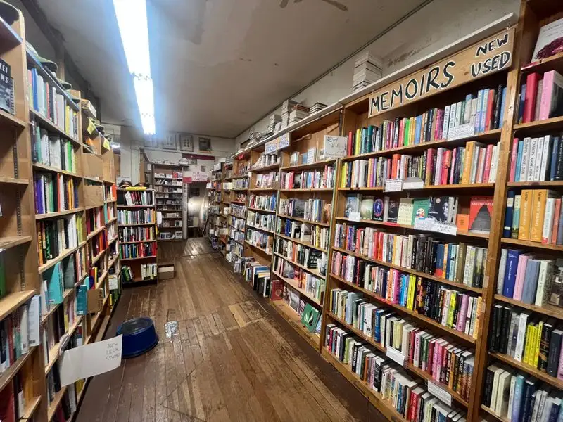 Green Apple Books, San Francisco