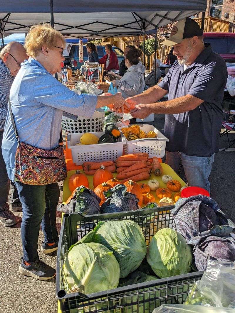 Sunday Morning at the Farmers Market