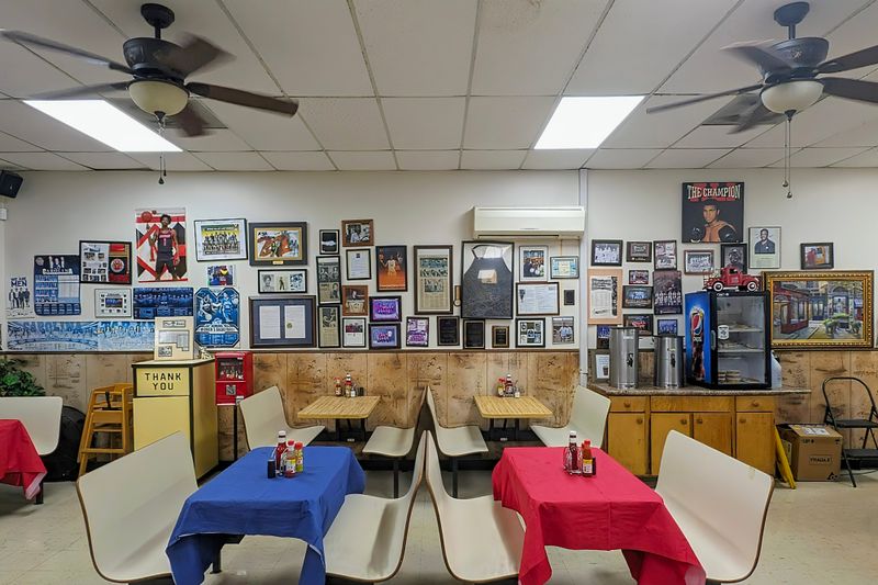 Big T&rsquo;s Bar-B-Que &ndash; Columbia