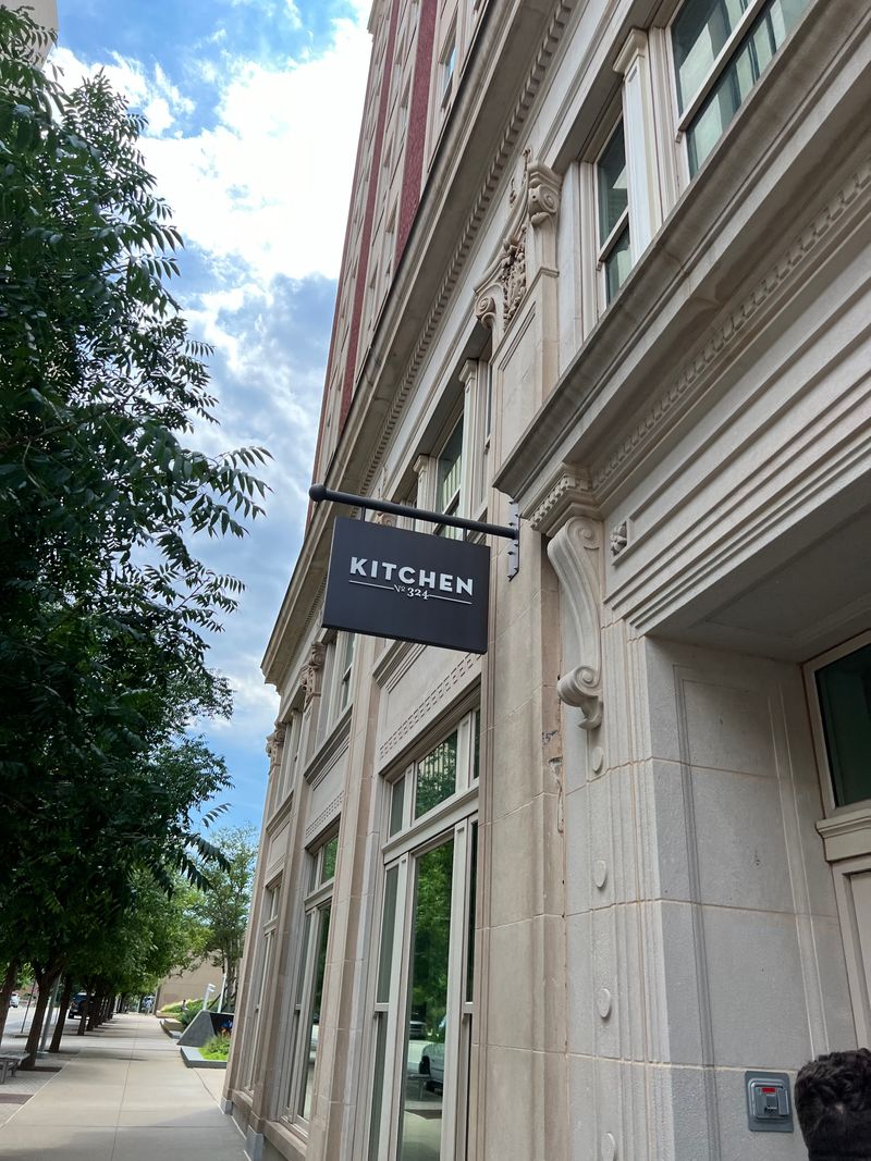 Kitchen No. 324 (Oklahoma City, Oklahoma)