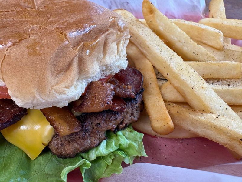 Hattie&rsquo;s Place, Shelbyville