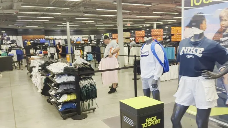 Athleisure and Outdoor Wins: From Trailheads to Treadmills