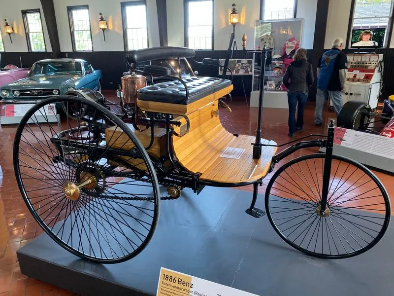 Plan Your Visit: Hours, Tickets, and Secrets to Savor