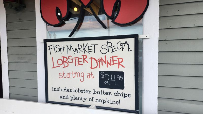 Signature Lobster Roll