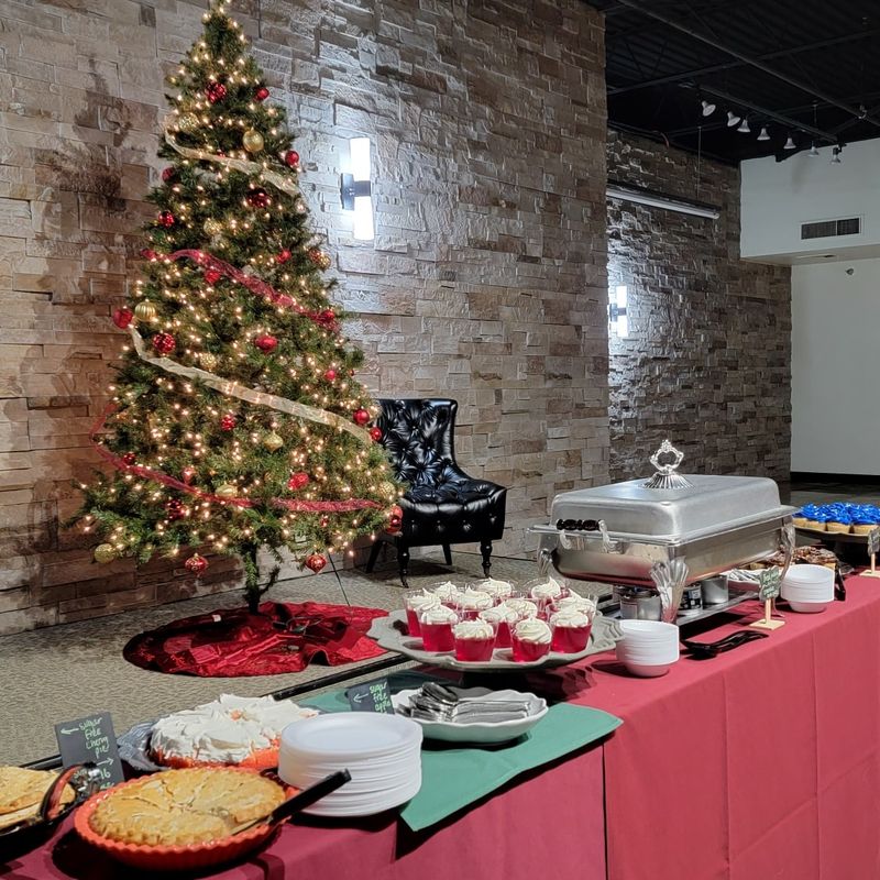 Julia’s Banquet Center – East Alton