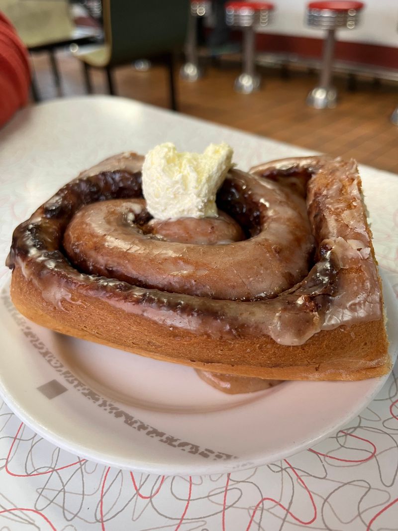 Cinnamon Rolls Worth Setting An Alarm For