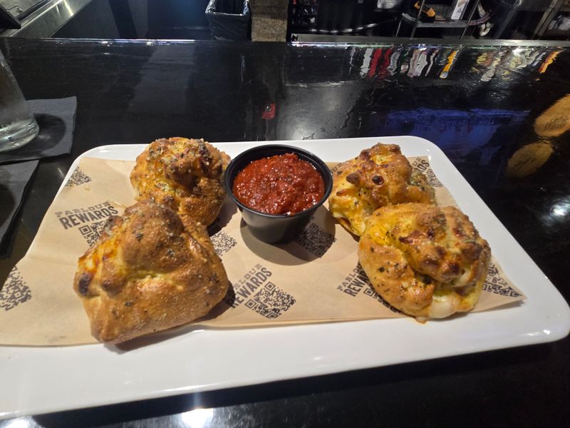 Old Walnut Chile Parlor &mdash; Louisville