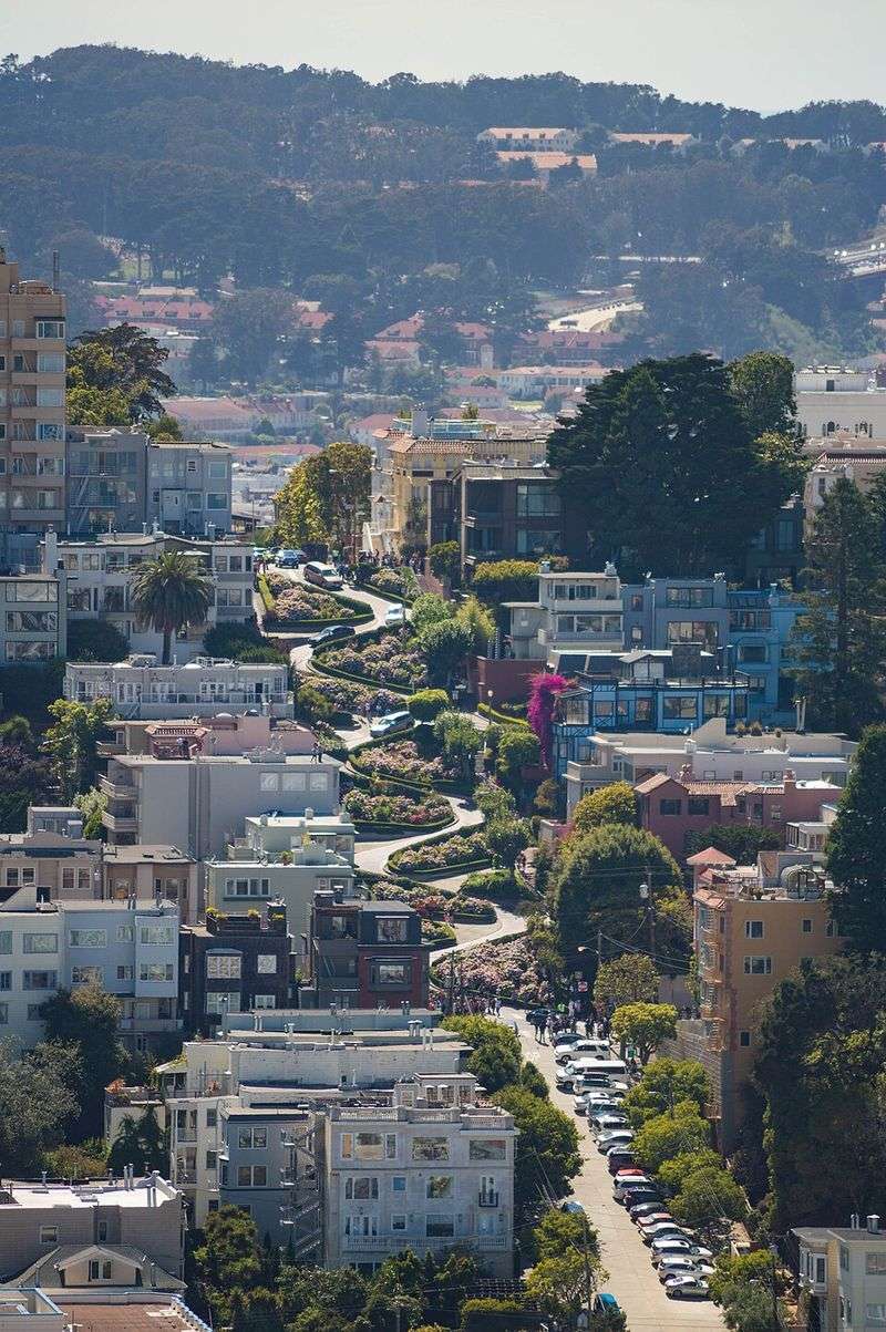 Lombard Street &mdash; San Francisco, CA