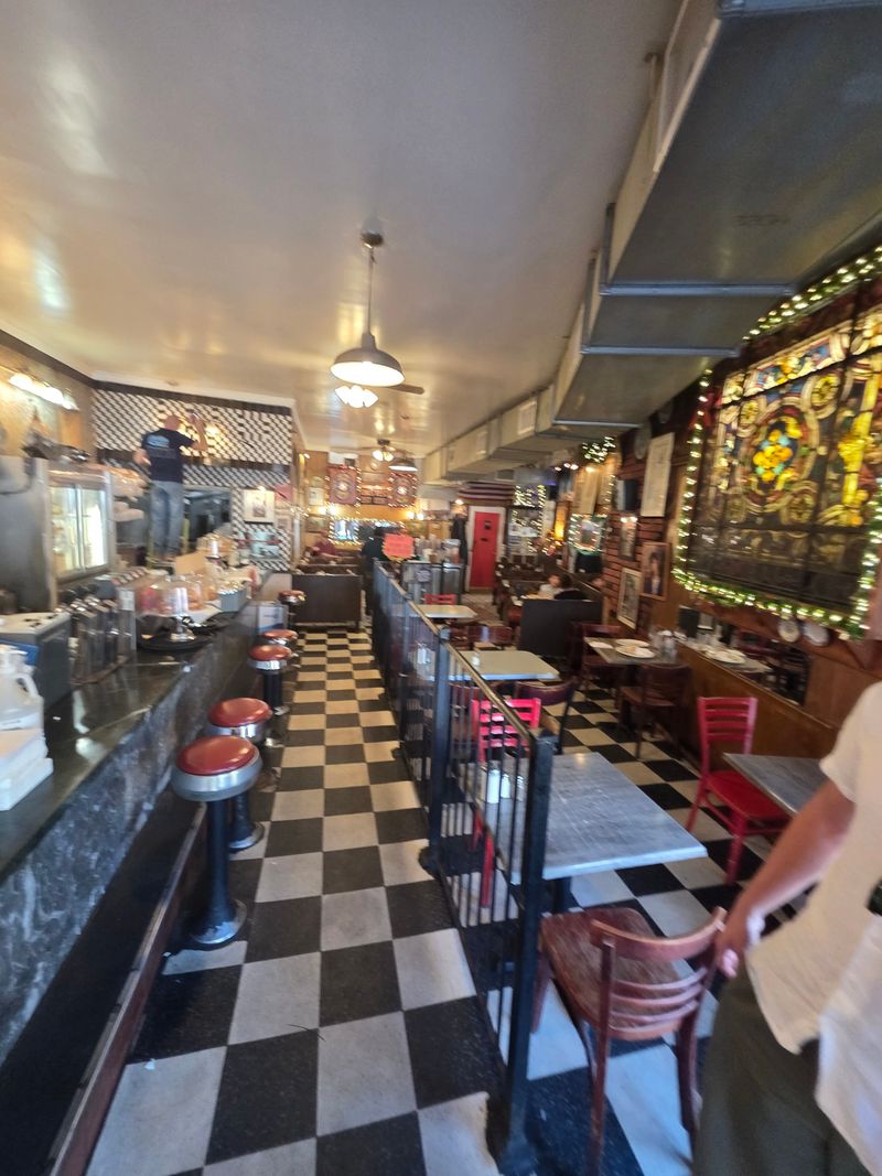 Tom&rsquo;s Restaurant, Brooklyn