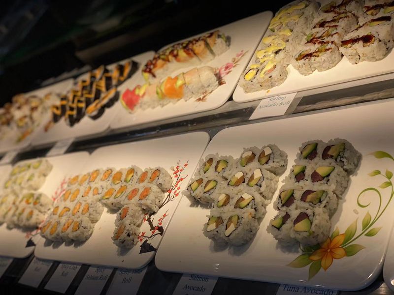 Tokyo Buffet & Grill (Grand Rapids Area)