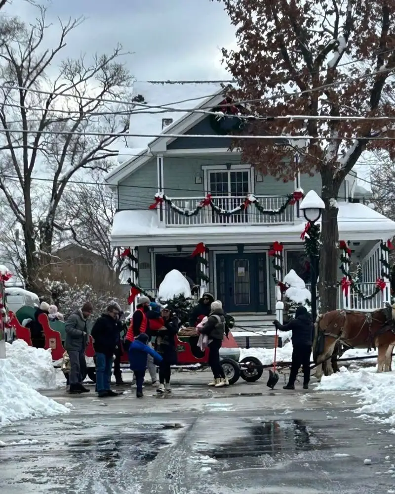 Long Grove Vintage Holidays (Long Grove)