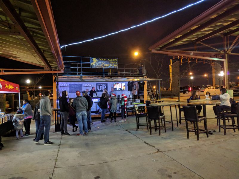 West Allis Christkindlmarkt &mdash; West Allis