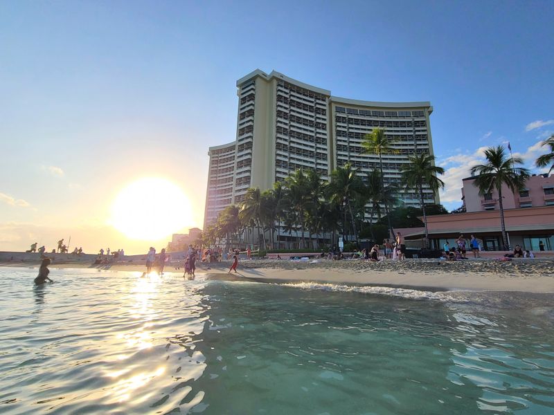 Honolulu, Hawaii (Waikiki Beach Area)