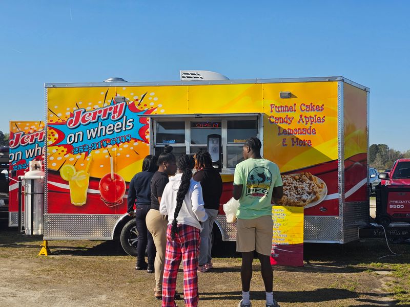 Poor Mans Flea Market &mdash; Greenville, NC