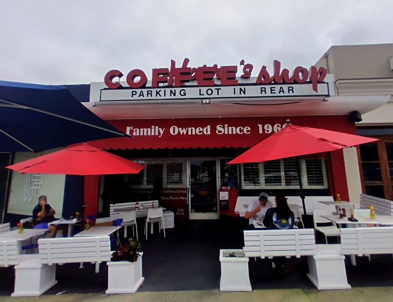 Harry&rsquo;s Coffee Shop &ndash; La Jolla