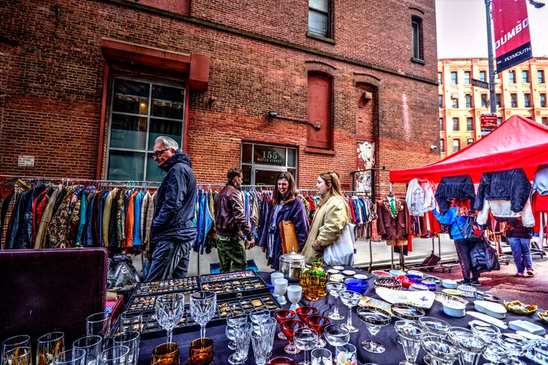 Brooklyn Flea Market - Fort Greene