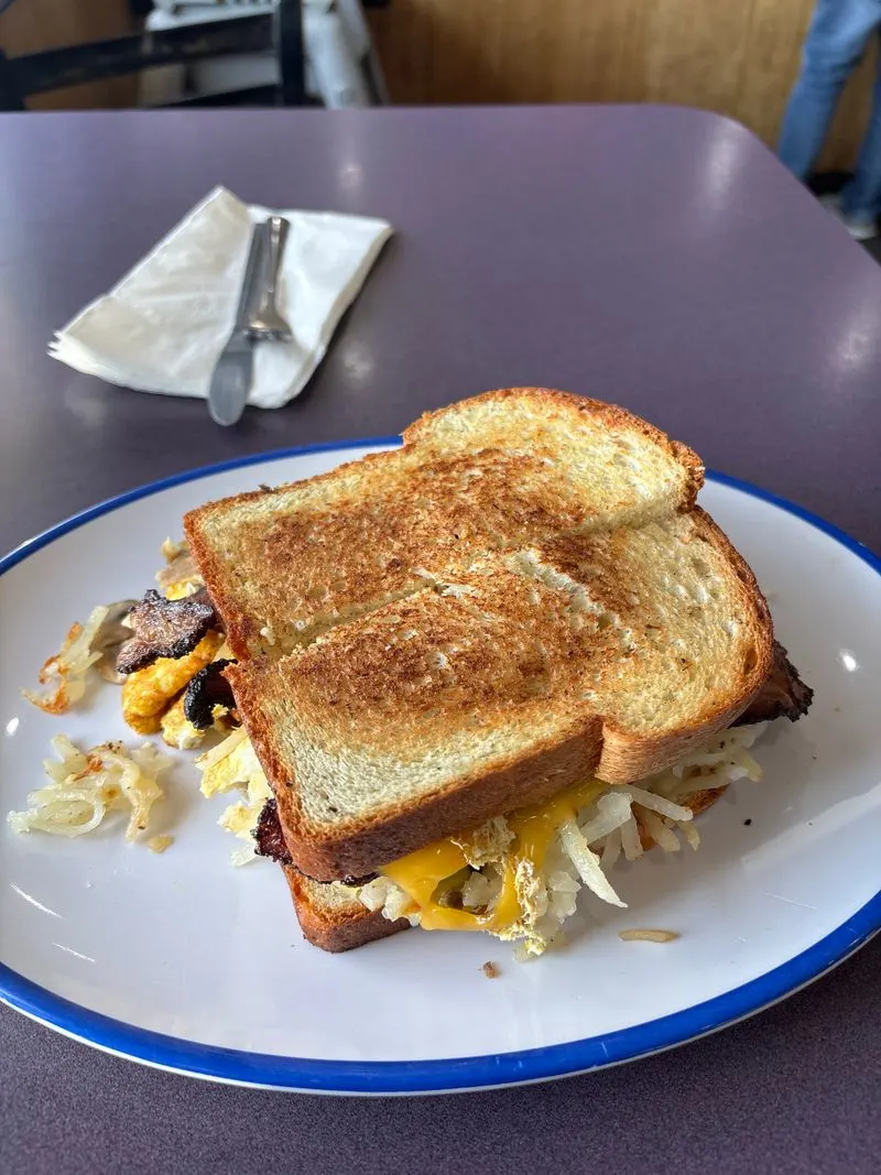 Mama Mac&rsquo;s Bakery & Soul Food Kitchen, Billings