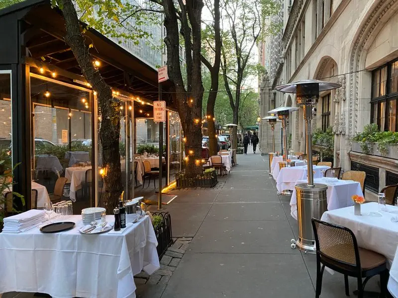 The Leopard at Des Artistes