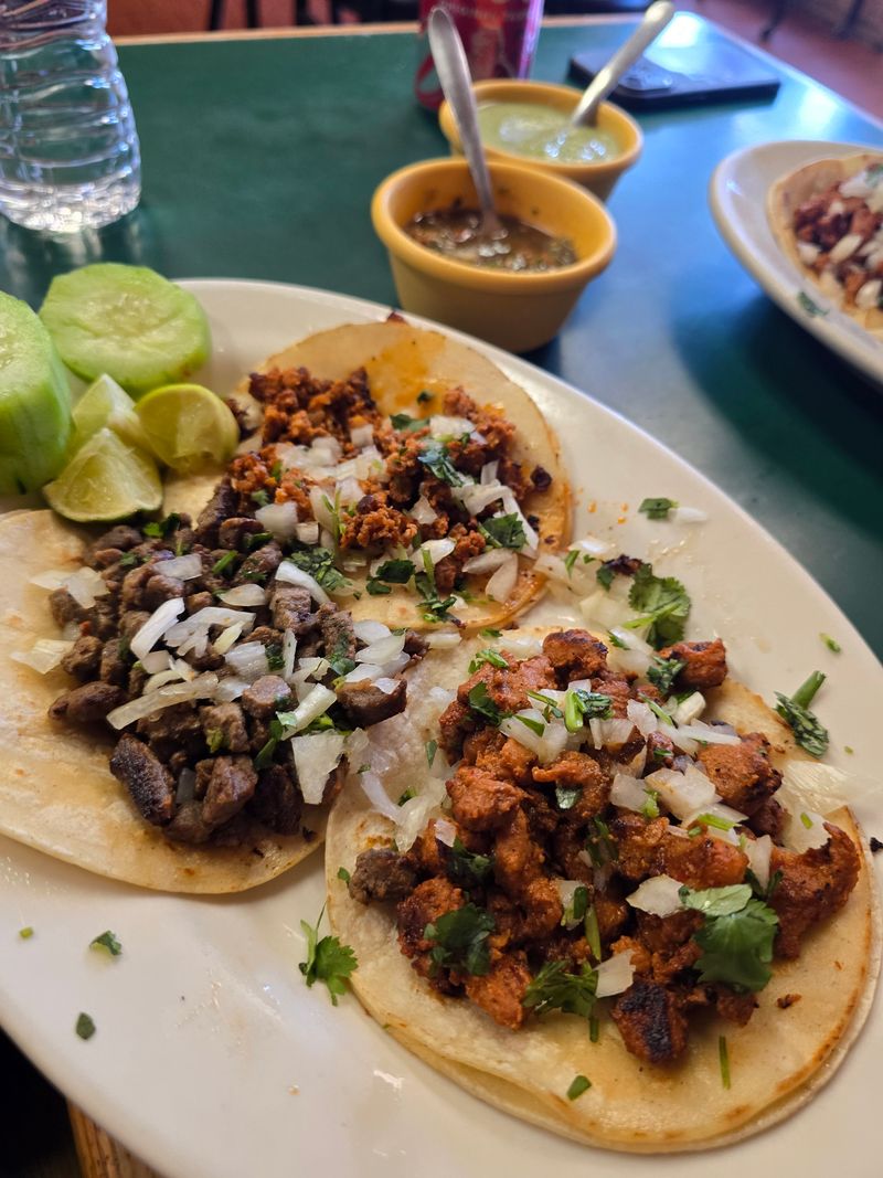 Taqueria El Mariachi — Trenton
