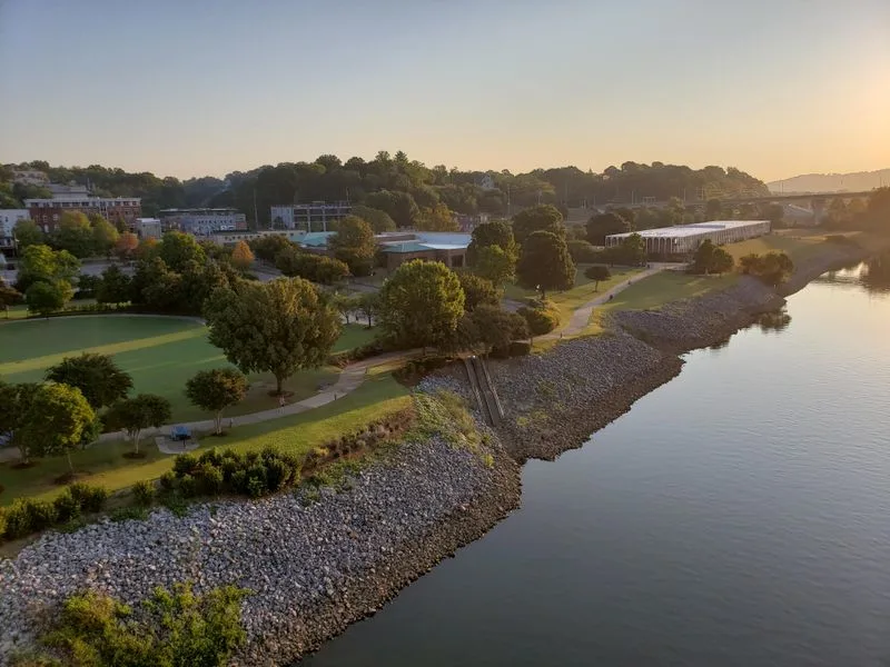 Chattanooga Riverwalk & Coolidge Park