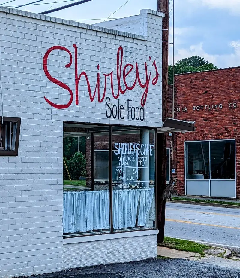 Shirley&rsquo;s Soul Food Caf&eacute; (Toccoa)