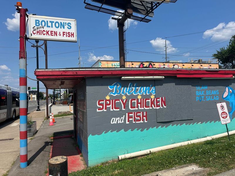 Bolton’s Spicy Chicken & Fish – Nashville