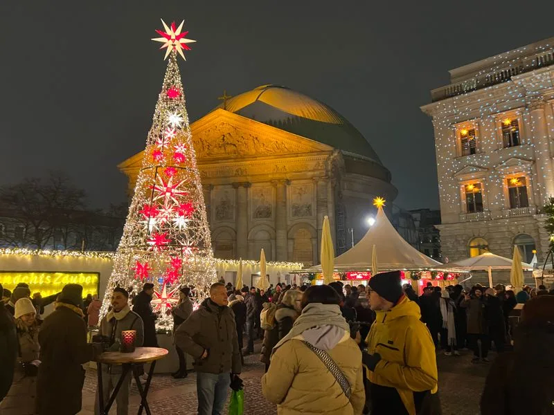 Berlin Gendarmenmarkt (Now “WeihnachtsZauber at Bebelplatz”)