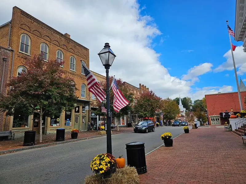Mountainside overlooks and golden hour photography