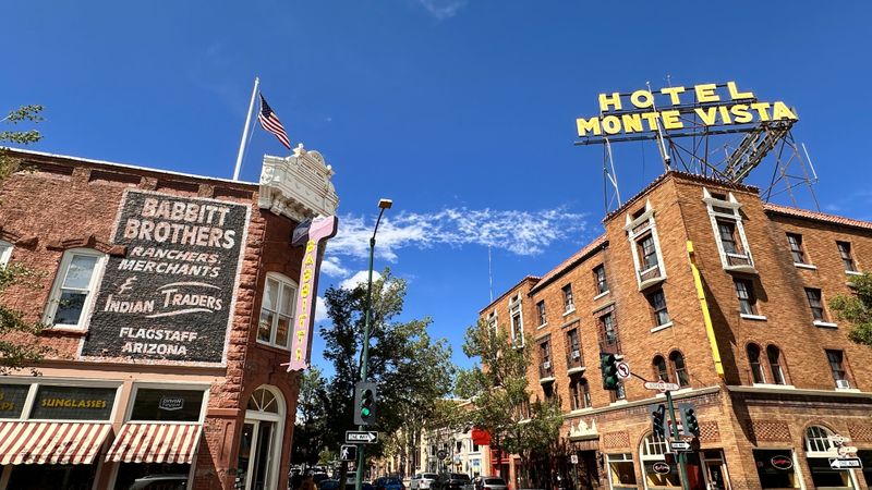 Flagstaff, Arizona – Pinecone Drop