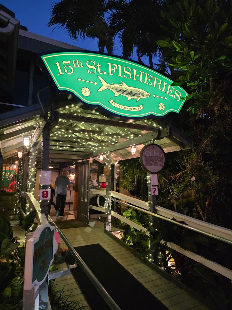 15th Street Fisheries &mdash; Fort Lauderdale, FL