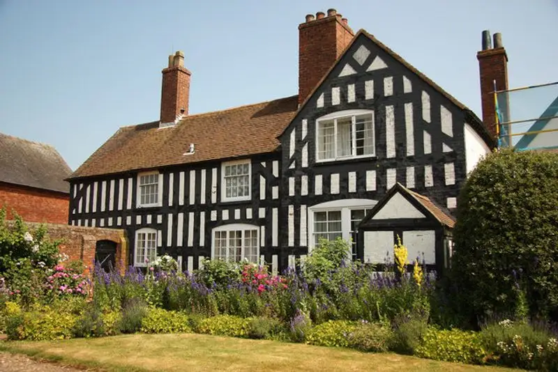 Boscobel House and Gardens Nearby