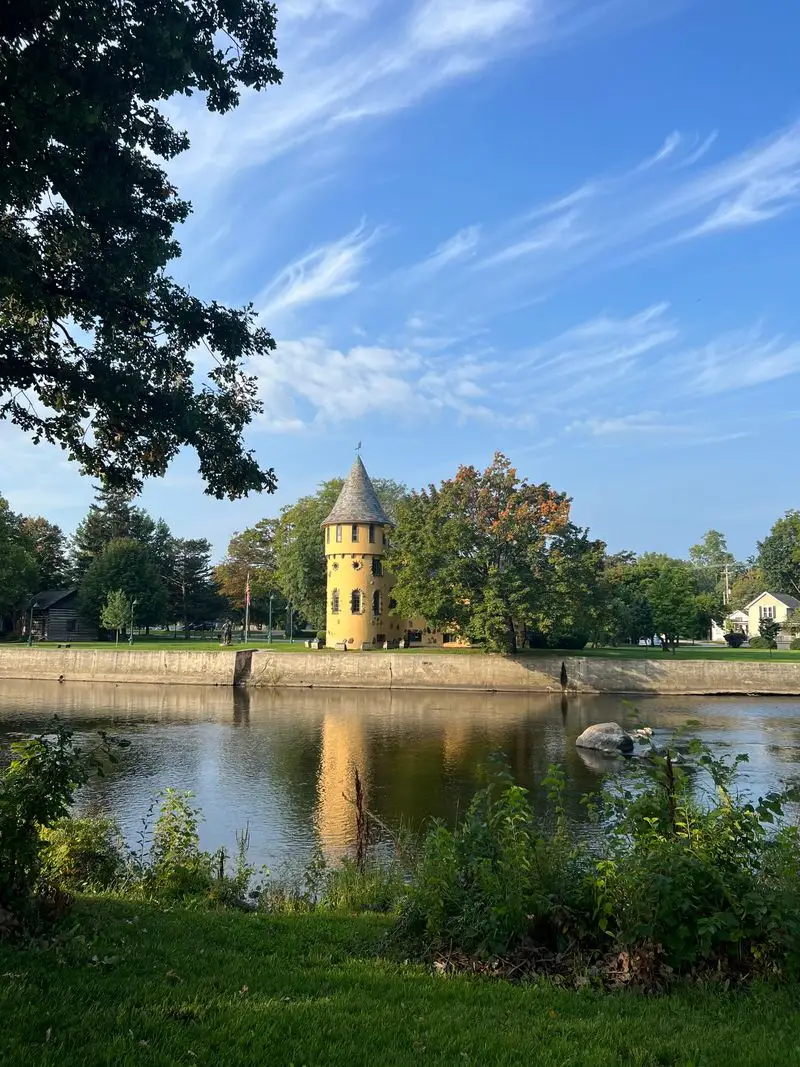 Architecture and craftsmanship tour