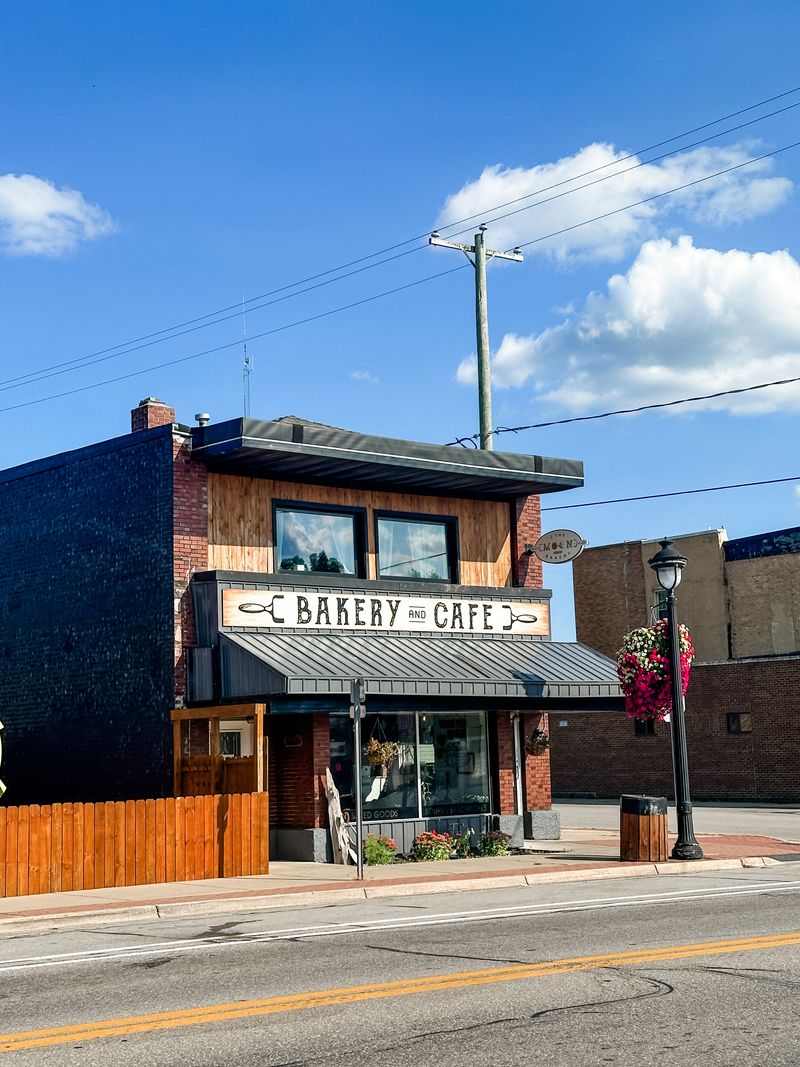 Savory Lunch: Chickpea Fritter and Sandwiches