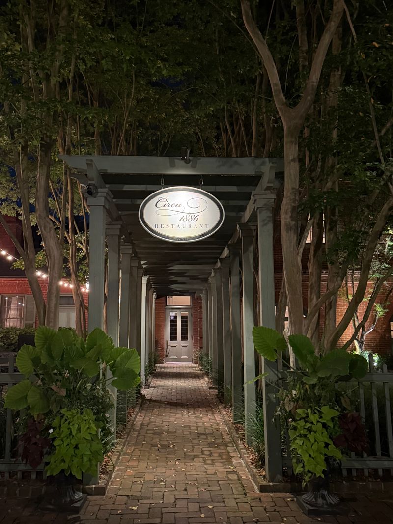 Circa 1886 – Romantic, Intimate Fine Dining