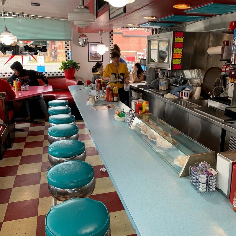 Broadway Diner — Columbia