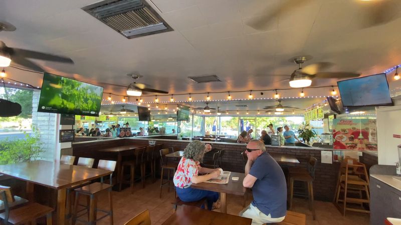 Classic Burgers of Los Gatos - Los Gatos