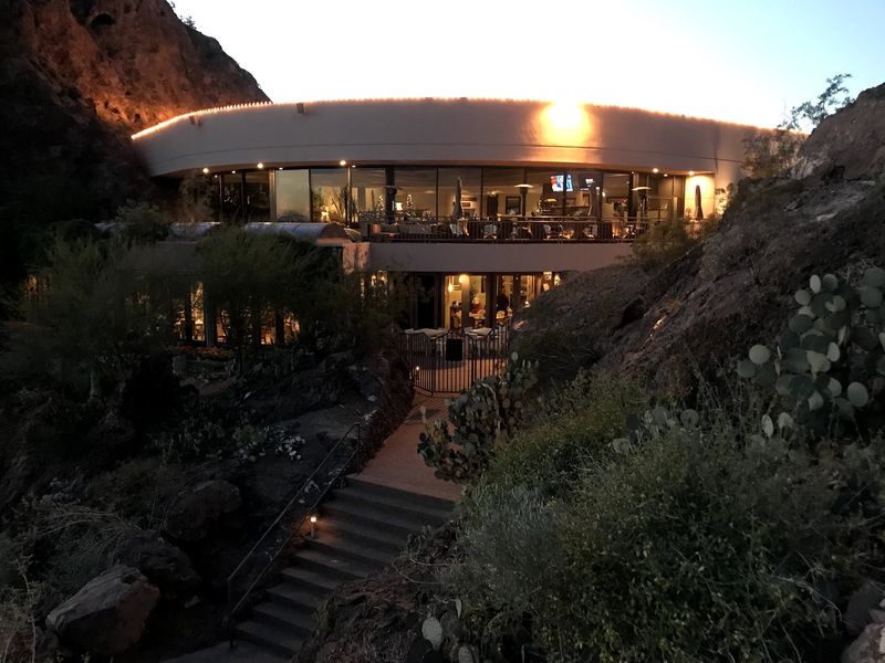 Desert Oasis Ambiance