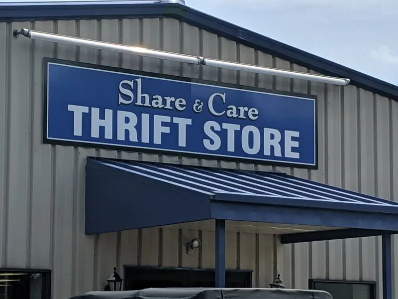 Plan your visit: contact info and quick checklist