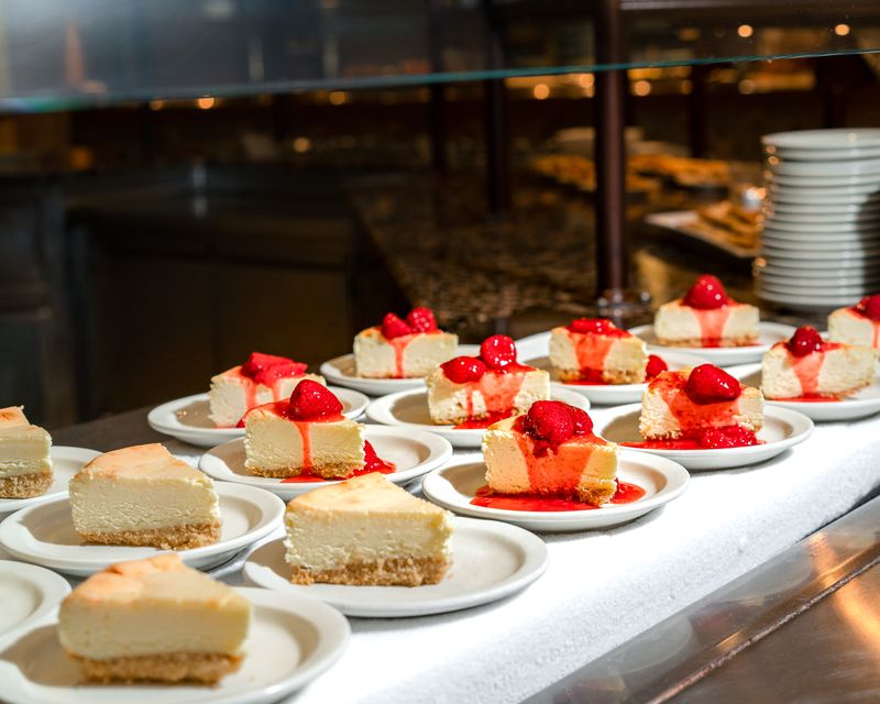 Robert's Buffet - Riverside