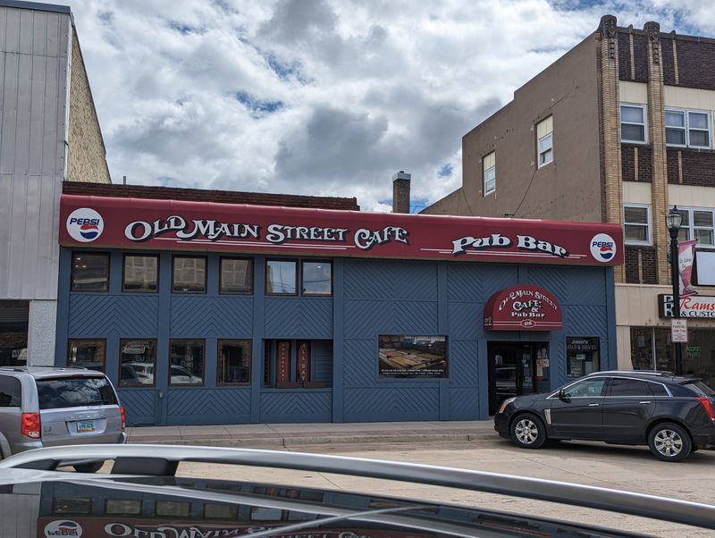 Old Main Street Caf&eacute; (Devils Lake, North Dakota)