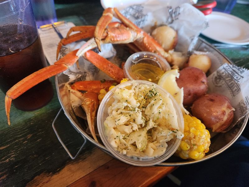 St. Paul Fish Company &mdash; Milwaukee and Mequon, Wisconsin