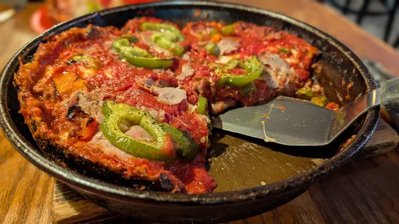 Pequod&rsquo;s Pizza