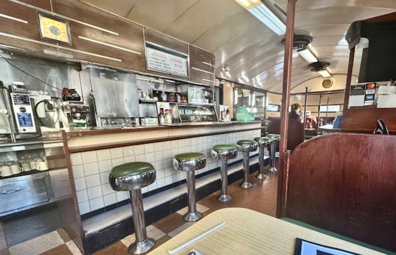 Modern Diner (Pawtucket, Rhode Island)