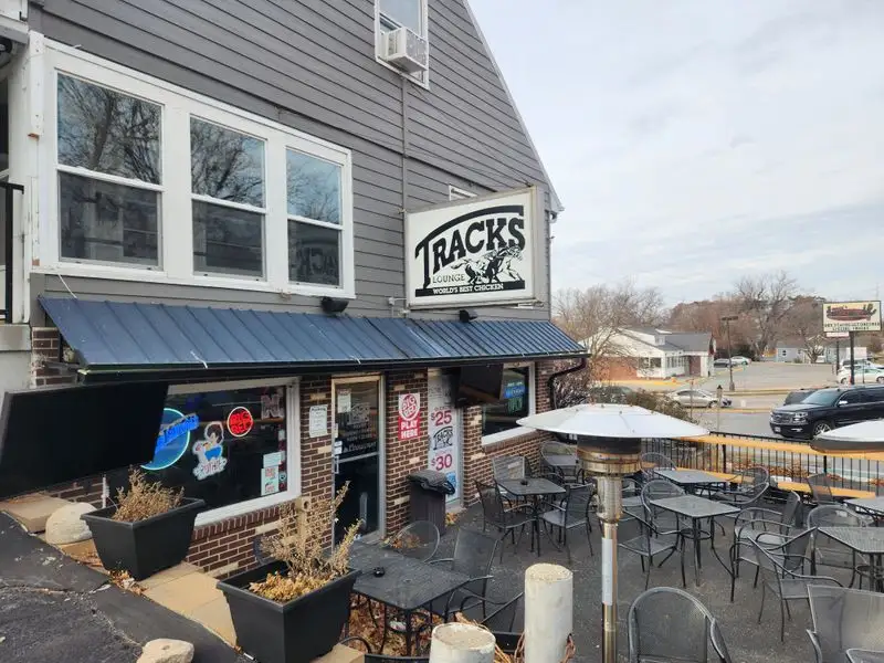 Tracks Lounge - Omaha