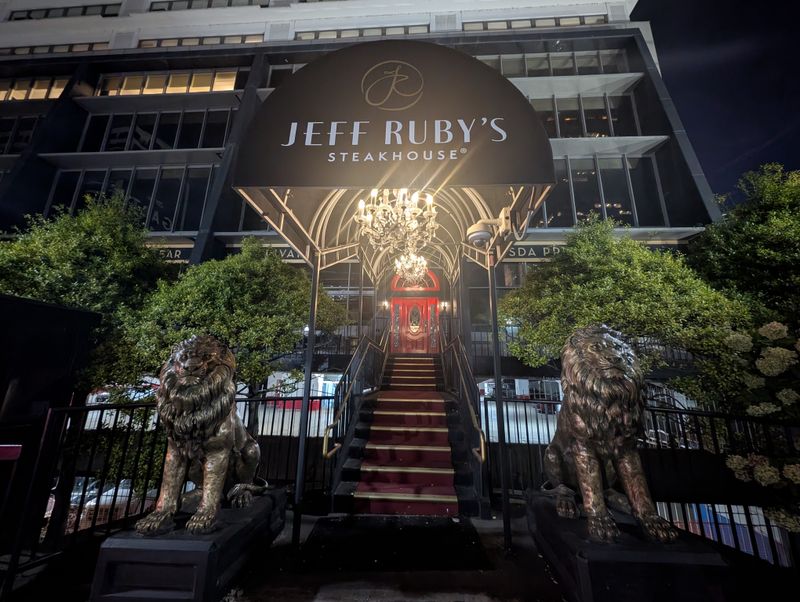Kentucky &mdash; Jeff Ruby&rsquo;s Steakhouse (Louisville)